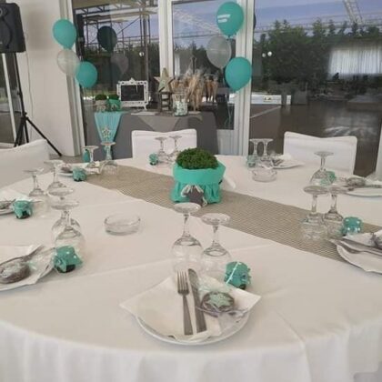 Στολισμός τραπέζι καλεσμένων βάπτισης