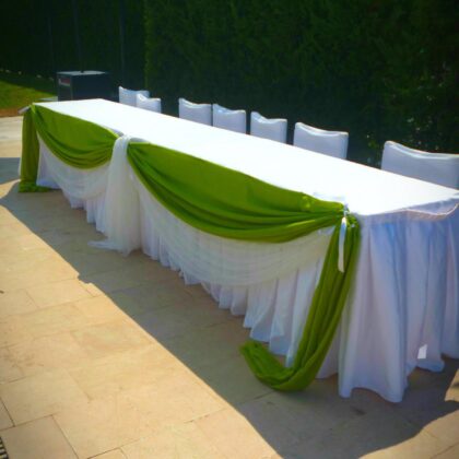 Στολισμός γαμήλιου τραπεζιού